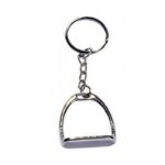 Privezak za ključeve uzengija